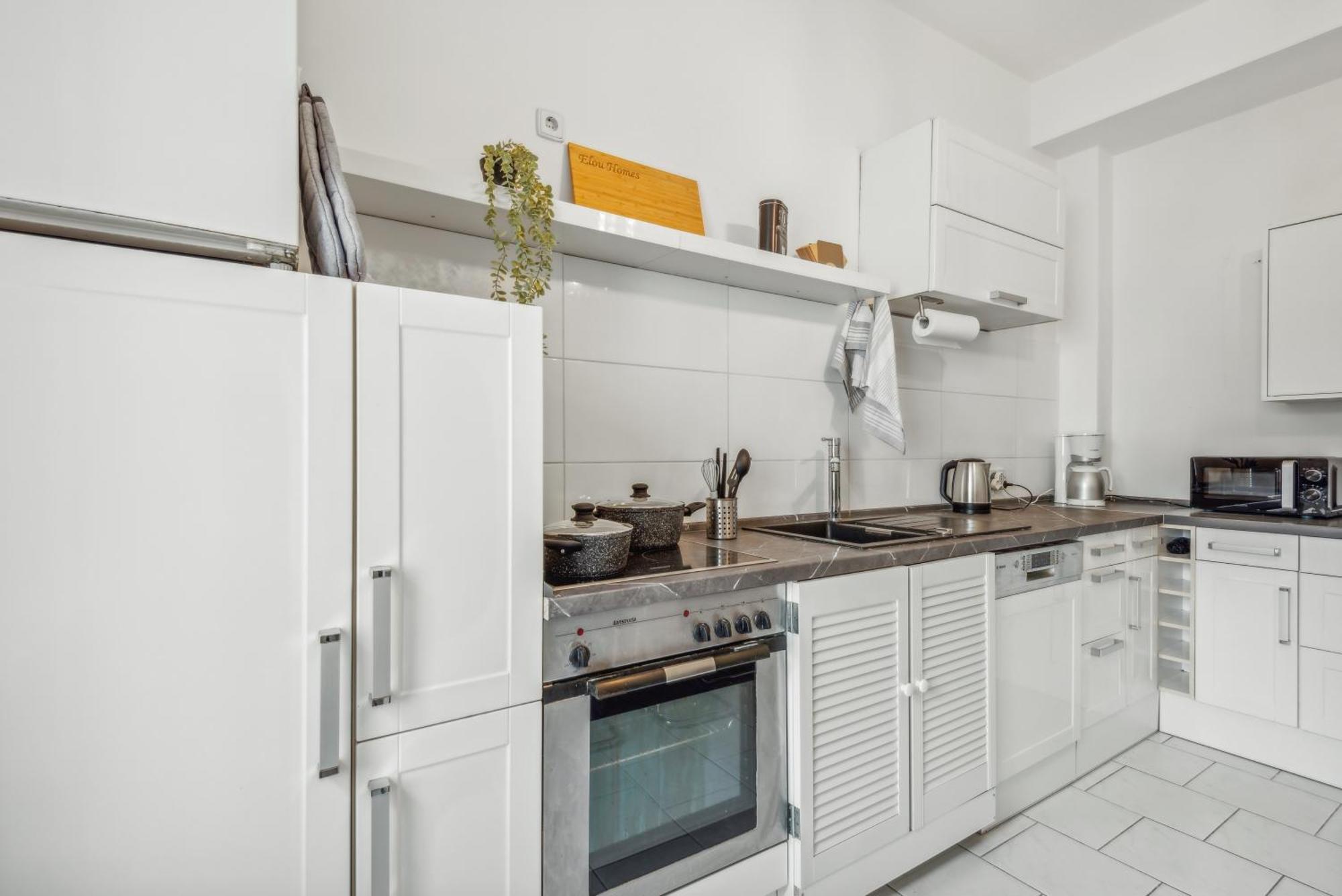 מטמן Zentrale Lage ... Ideal Fuer Geschaeftsleute, Monteure, Familien...3 Zimmer, Wlan, Smarttv מראה חיצוני תמונה