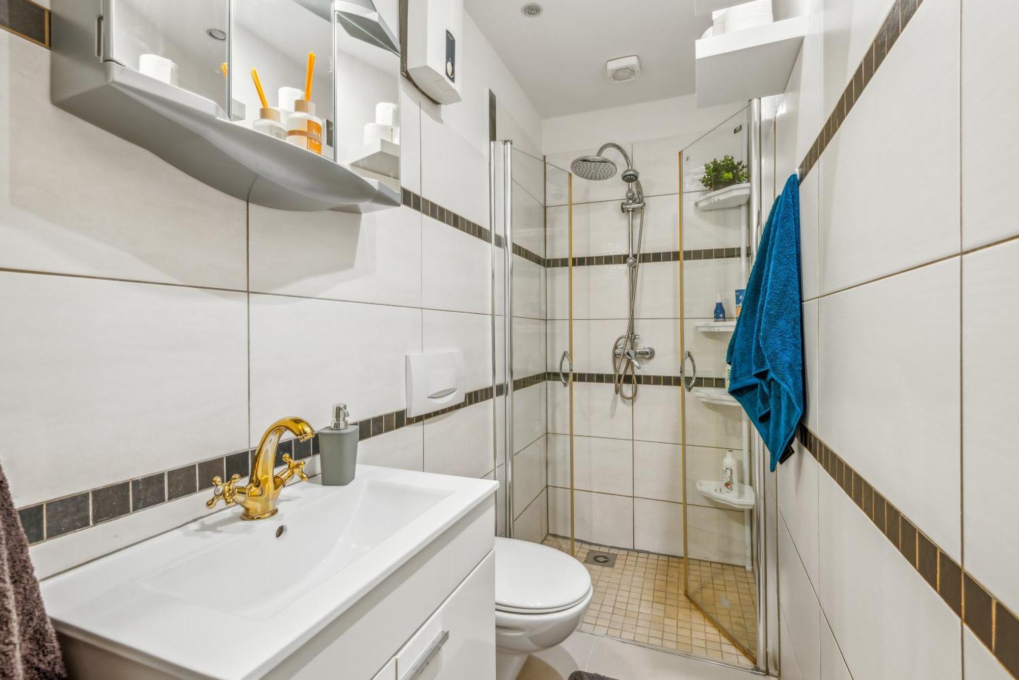 מטמן Zentrale Lage ... Ideal Fuer Geschaeftsleute, Monteure, Familien...3 Zimmer, Wlan, Smarttv מראה חיצוני תמונה